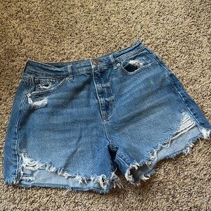 American Eagle Comfort Stretch Size 8 Jean Shorts